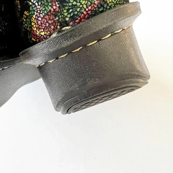 Alegria Paloma‎ Black Leather Colorful Embossed Mary Jane Size 37 WIDE Tapestry - Picture 9 of 14